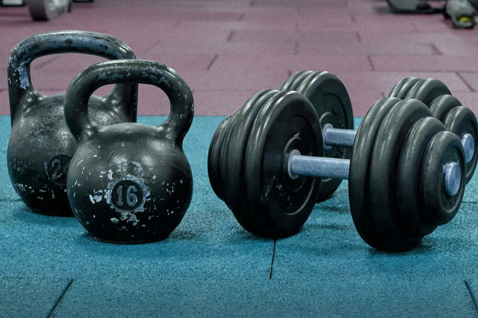Are Kettlebells Better Than Dumbbells?